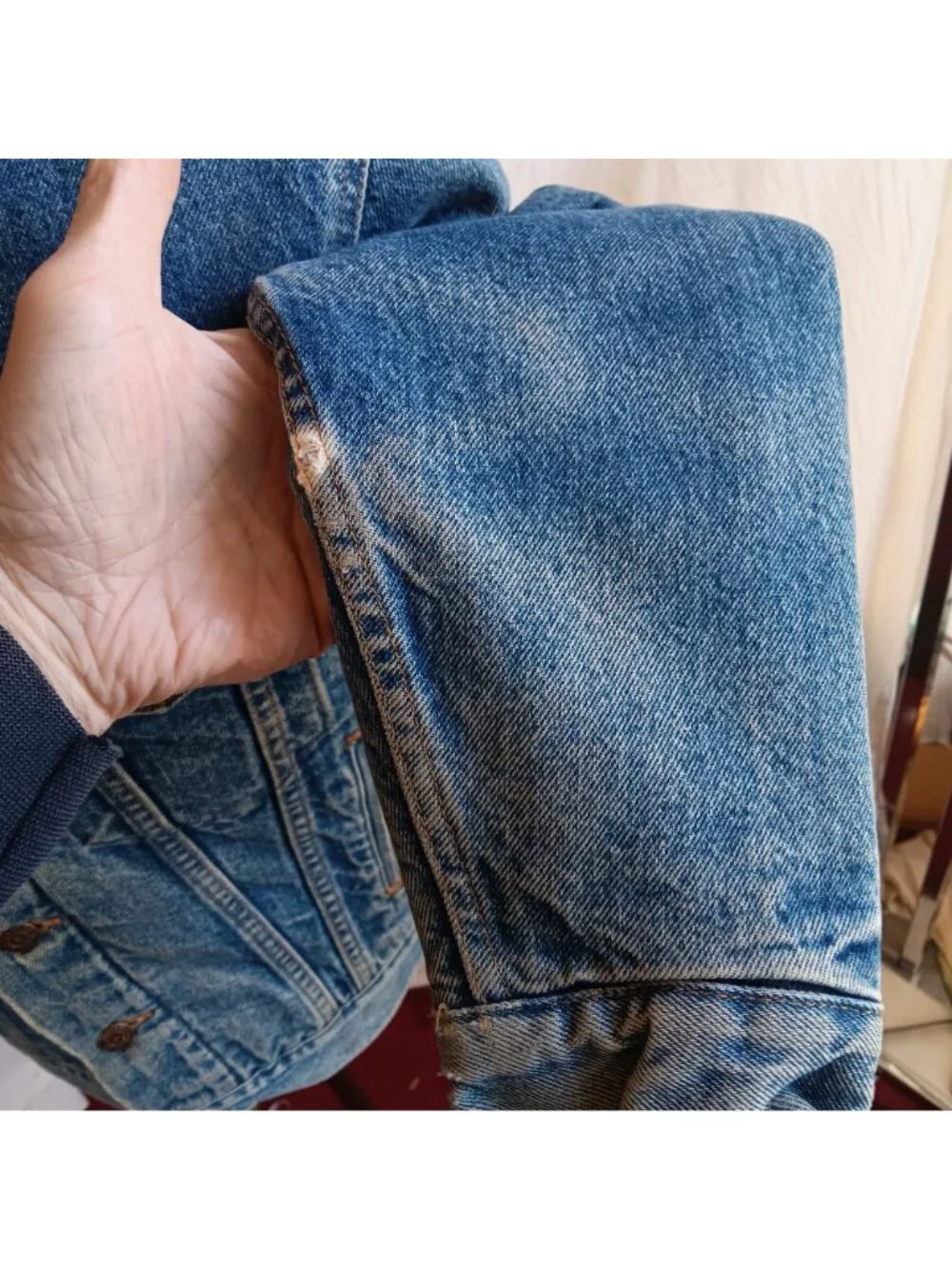 True Vintage Medium 1990's Levis Denim Trucker Jacket Tiger Blanket 70506-0316 - Picture 11 of 12